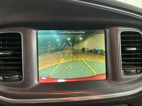 Used 2019 Dodge Charger GT image 19