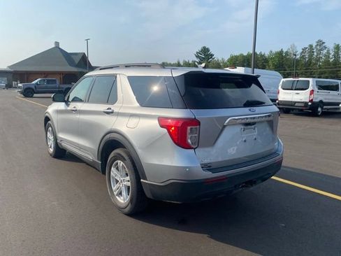 Used 2024 Ford Explorer XLT w/ Class IV Trailer Tow Package AWD/4WD image 3