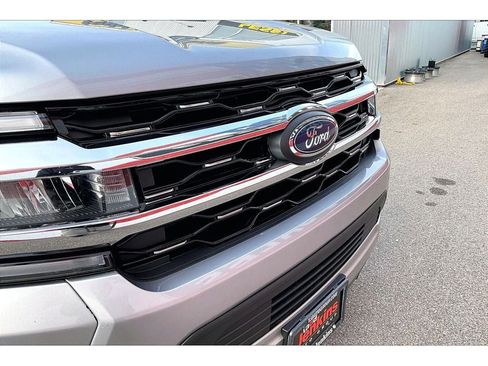 Used 2024 Ford Expedition Limited image 31