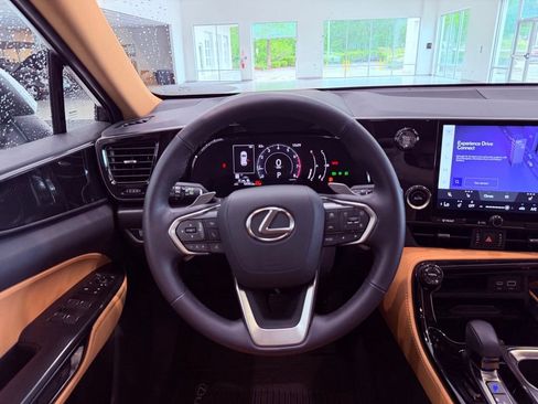 Used 2026 Lexus NX 350 AWD w/ Accessory Package (2T) image 18