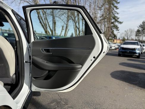 Used 2021 Hyundai Sonata Limited image 21
