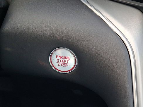 Certified 2025 Acura TLX w/ Technology Package image 23