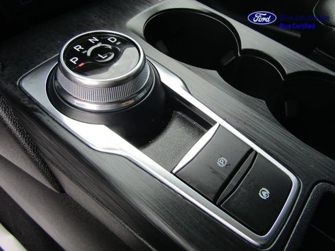 Certified 2023 Ford Escape Platinum AWD/4WD image 29