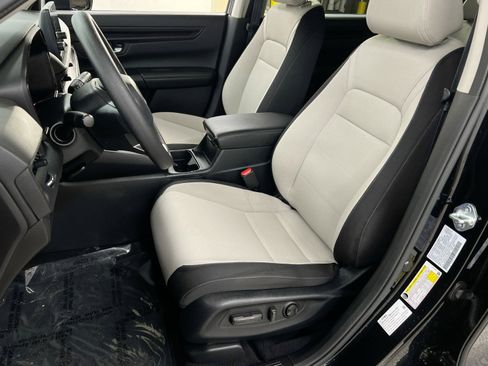 Used 2023 Honda CR-V EX image 4