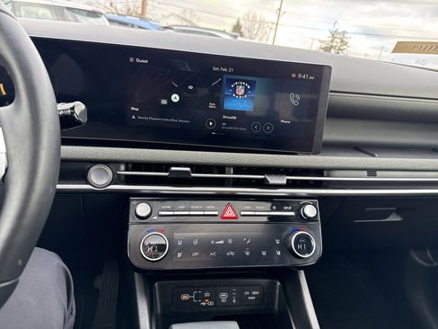 Certified 2025 Hyundai Santa Cruz Limited image 22