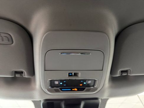 Used 2023 Ford F150 Lariat w/ Trailer Tow Package AWD/4WD image 15
