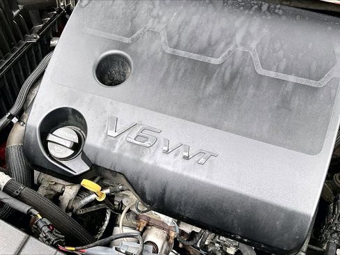 Used 2019 Chevrolet Traverse LT image 31