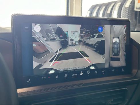 Used 2025 Ford Bronco Sport Outer Banks w/ Outer Banks Tech Package+ AWD/4WD image 24