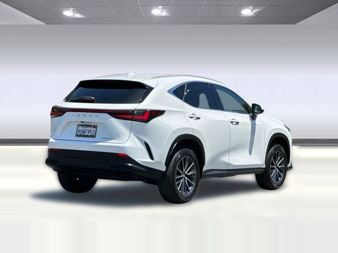 Used 2025 Lexus NX 250 FWD w/ Accessory Package (2T) image 8