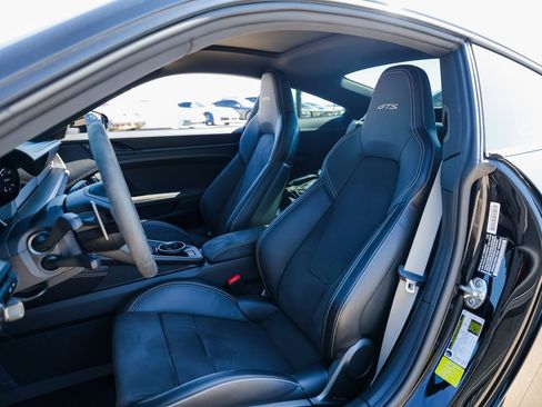 Certified 2024 Porsche 911 Carrera GTS image 5