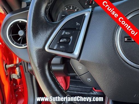 Used 2021 Chevrolet Camaro LT image 20