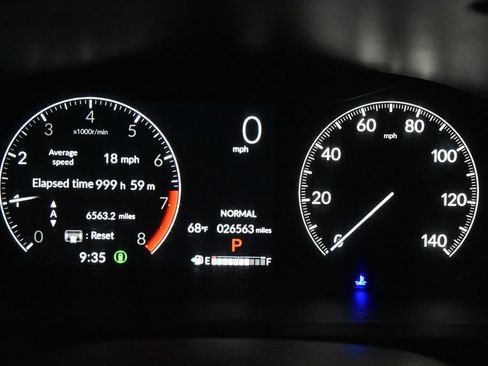 Used 2025 Honda HR-V Sport image 17