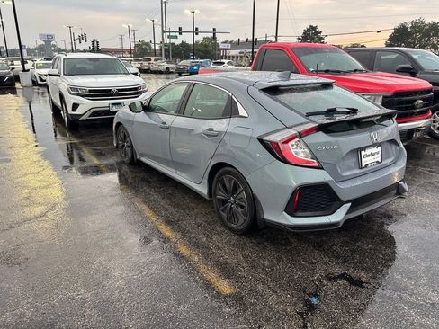 Used 2019 Honda Civic EX image 4