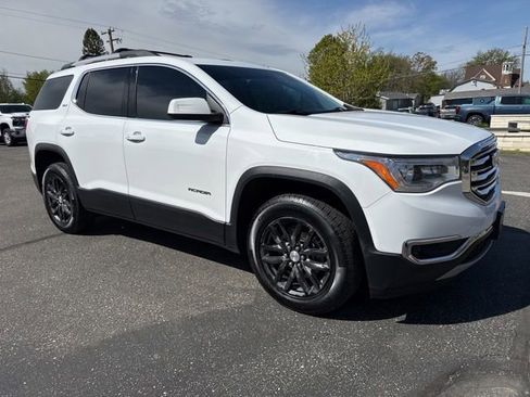 Used 2018 GMC Acadia SLT AWD/4WD image 7