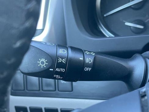 Used 2015 Toyota Highlander XLE image 25