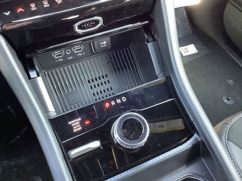 New 2026 Jeep Grand Cherokee Altitude AWD/4WD image 16