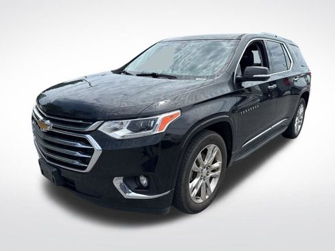 Used 2020 Chevrolet Traverse High Country w/ LPO, 'HIT The Road' Package AWD/4WD image 4