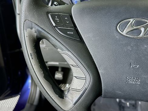 Used 2013 Hyundai Sonata GLS image 16