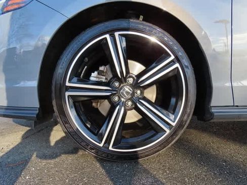 Certified 2023 Honda Accord Sport image 9
