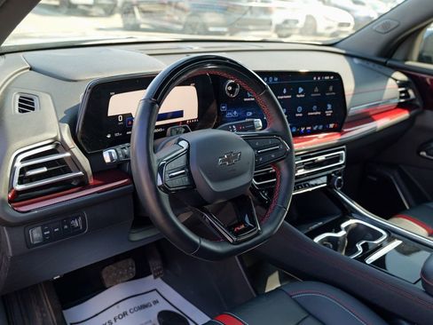 Used 2024 Chevrolet Traverse RS w/ LPO, Floor Liner Package image 21