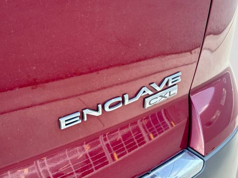 Used 2011 Buick Enclave CXL FWD image 14