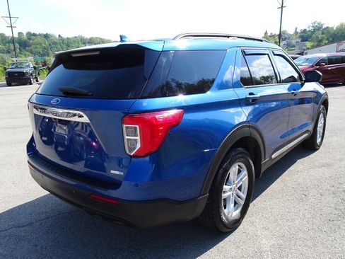 Used 2020 Ford Explorer XLT w/ Comfort Package AWD/4WD image 6