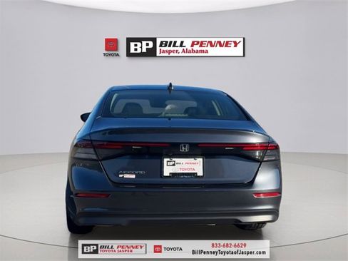 Used 2023 Honda Accord EX image 4