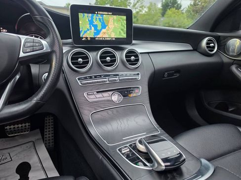 Used 2015 Mercedes-Benz C 300 Sedan image 17