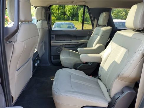 Used 2018 Ford Expedition Max Limited w/ Equipment Group 302A AWD/4WD image 35