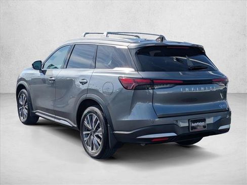 Used 2026 INFINITI QX60 Luxe w/ Cargo Package FWD image 9