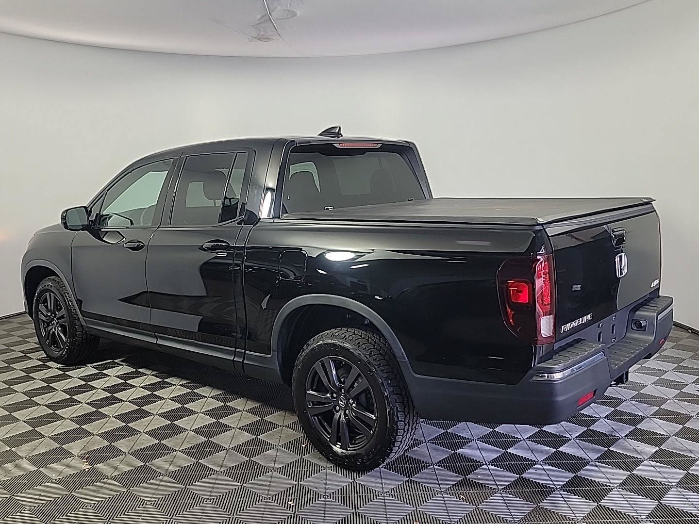Certified 2020 Honda Ridgeline Sport image 8