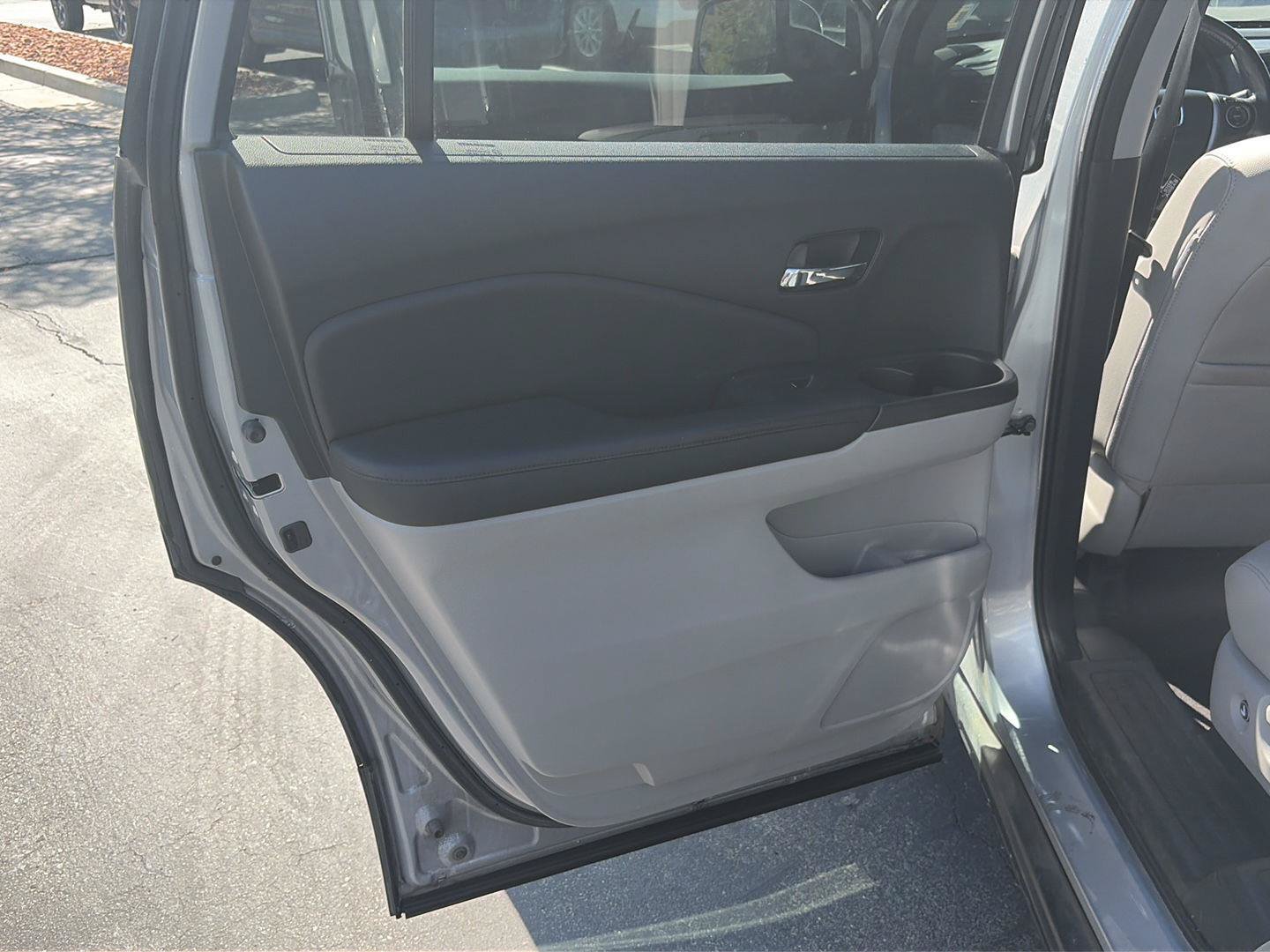 Used 2018 Honda Pilot EX-L image 25