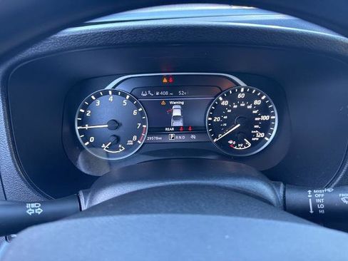 Certified 2024 Nissan Frontier SV w/ Technology Package image 23