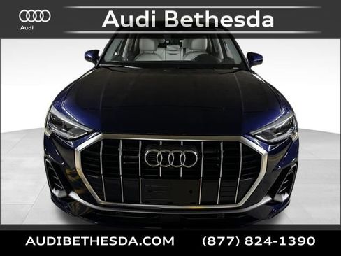 Used 2025 Audi Q3 2.0T Premium Plus w/ Premium Plus Package AWD/4WD image 2