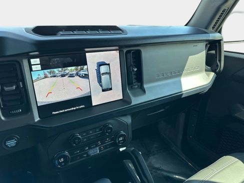 Used 2023 Ford Bronco Outer Banks w/ Sasquatch Package image 26