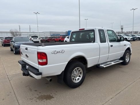 Used 2011 Ford Ranger XLT image 3