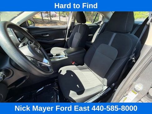 Used 2024 Nissan Sentra SV FWD image 12