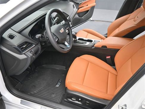 Certified 2025 Cadillac CT4 Premium Luxury image 9