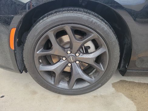 Used 2023 Chrysler 300 S w/ Comfort Group image 5