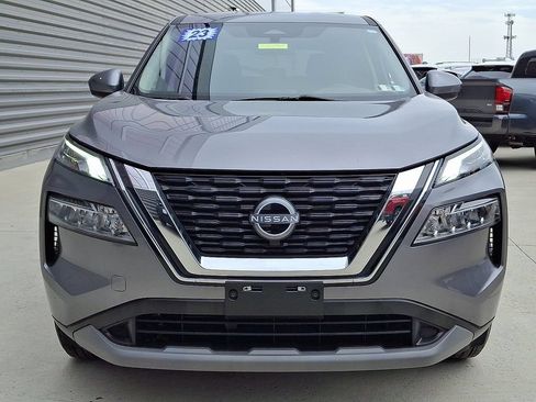 Used 2023 Nissan Rogue SV AWD/4WD image 5