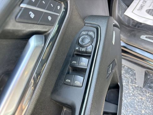 Used 2024 GMC Sierra 2500 AT4 w/ Technology Package AWD/4WD image 27