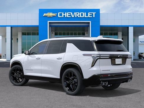 New 2026 Chevrolet Traverse RS w/ LPO, Floor Liner Package FWD image 3