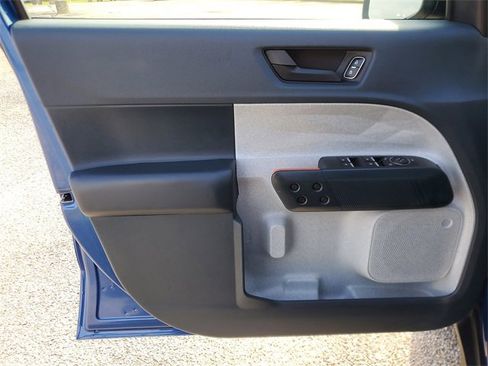 Used 2024 Ford Maverick XLT image 15