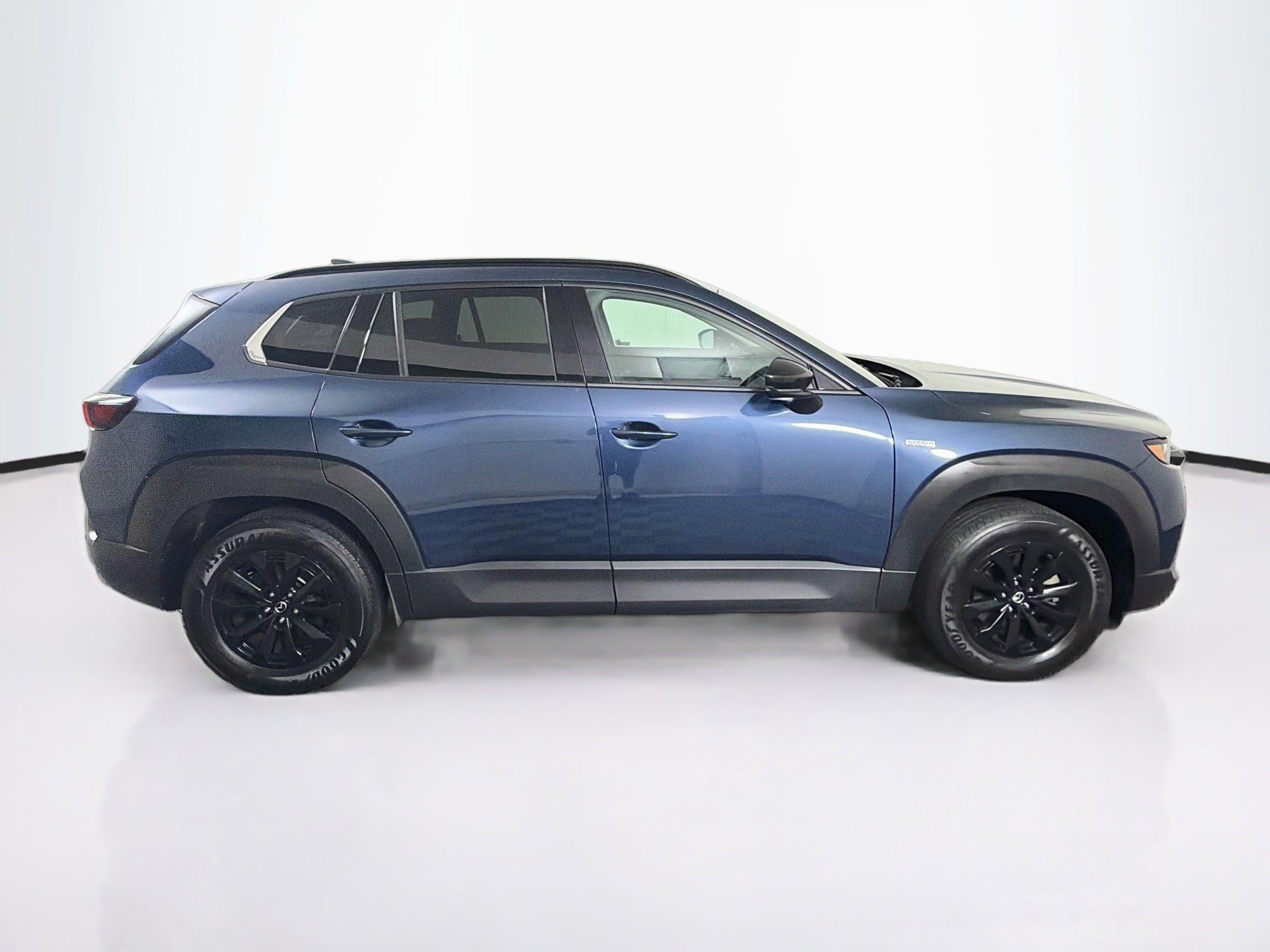 Used 2025 MAZDA CX-50 AWD 2.5 Hybrid w/ Premium Pkg image 10