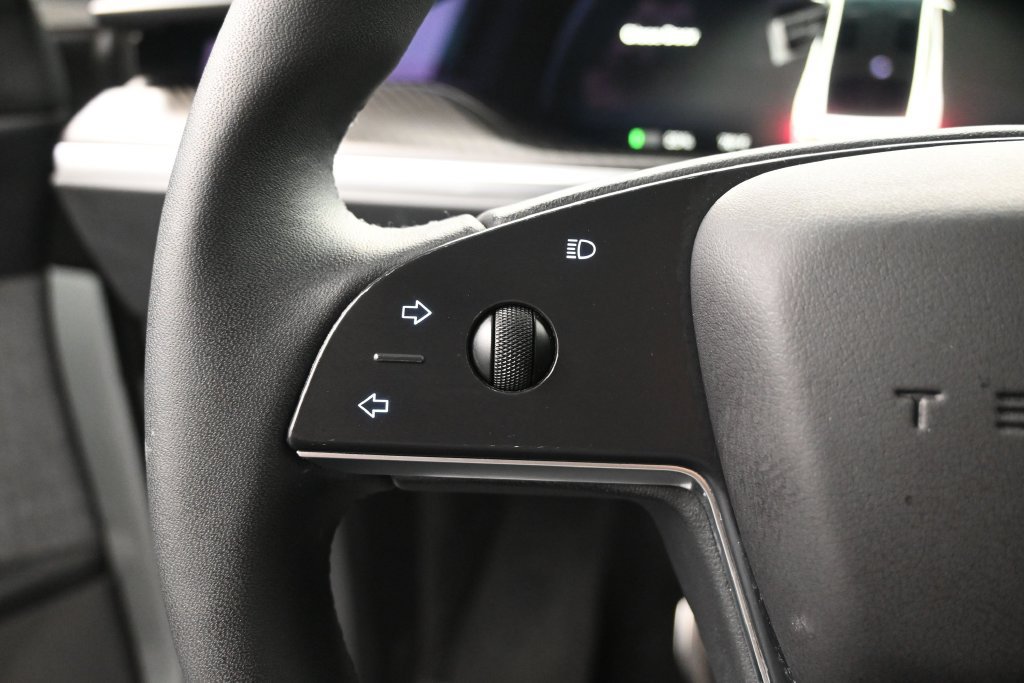 Used 2022 Tesla Model X Plaid AWD/4WD image 15