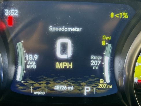 Used 2021 Jeep Wrangler Unlimited Sahara w/ Cold Weather Group image 18