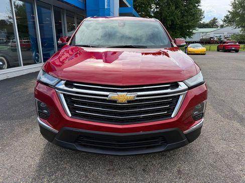 Used 2023 Chevrolet Traverse LT AWD/4WD image 4