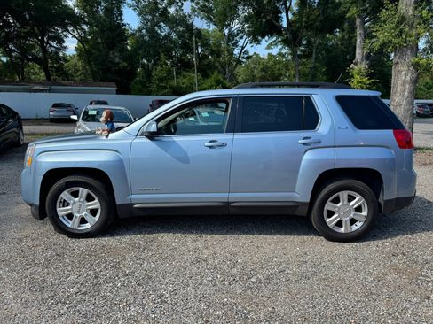 Used 2014 GMC Terrain SLE FWD image 2