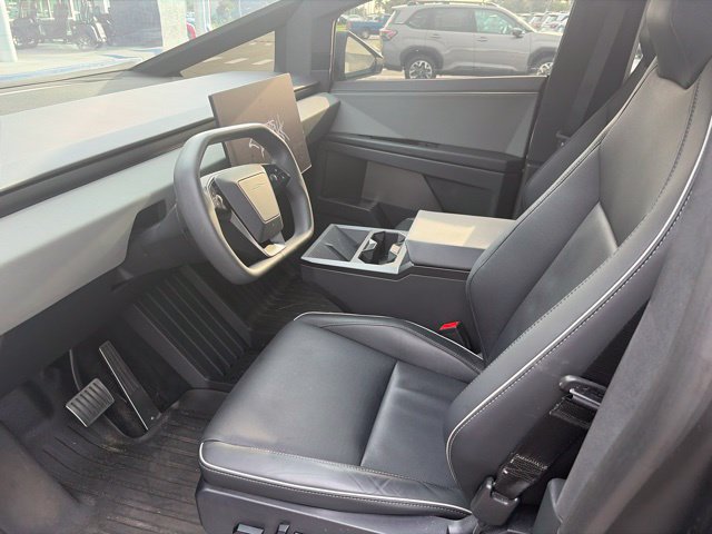Used 2024 Tesla Cybertruck AWD Crew Cab image 12