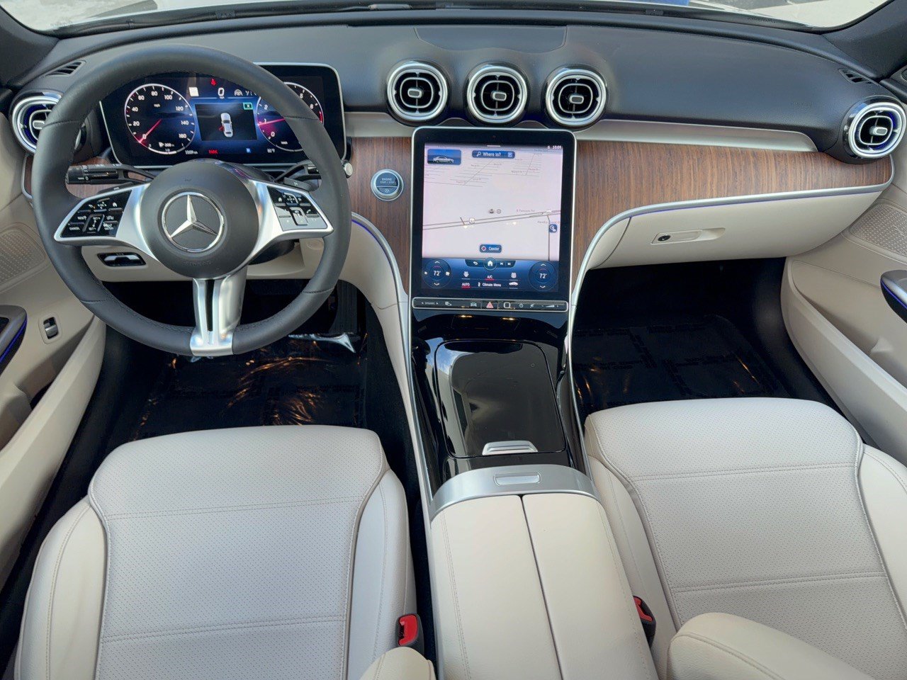 Used 2023 Mercedes-Benz C 300 Sedan image 17